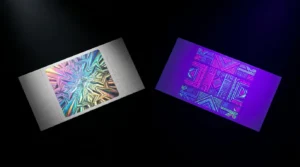 Comparaison visuelle des sécurités pour billets de concert avec hologrammes et encre UV
